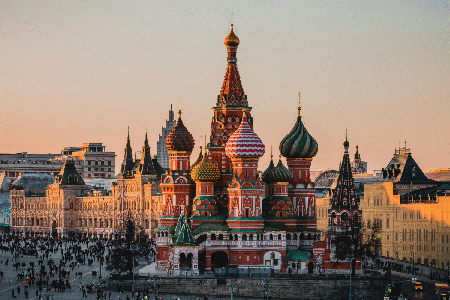 Russia travel package including Moscow and St. Petersburg