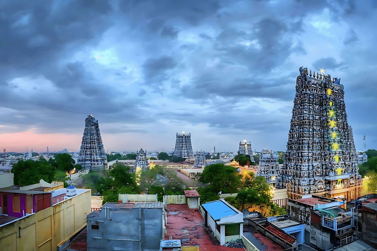 Historic landmarks, vibrant cityscapes, and coastal views of Chennai, ideal for travelers booking tours from Delhi with Tripvedas Yatra & Holidays, India’s trusted travel agency.