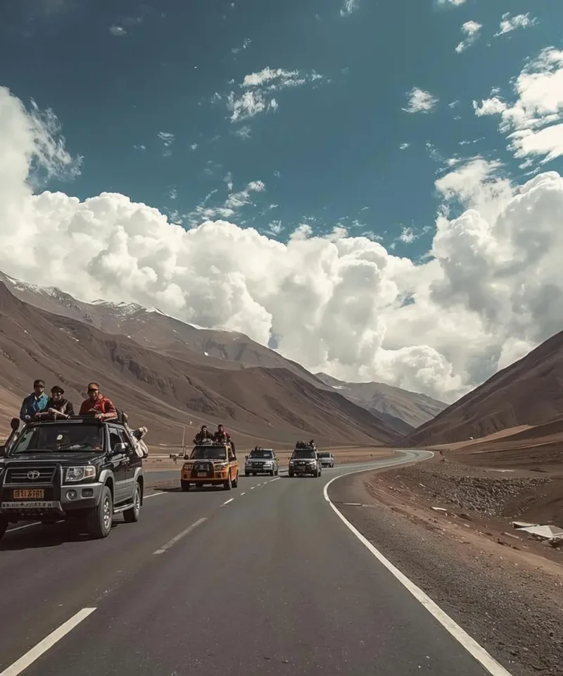 Spiti Valley expedition covering Kaza and Chandratal Lake